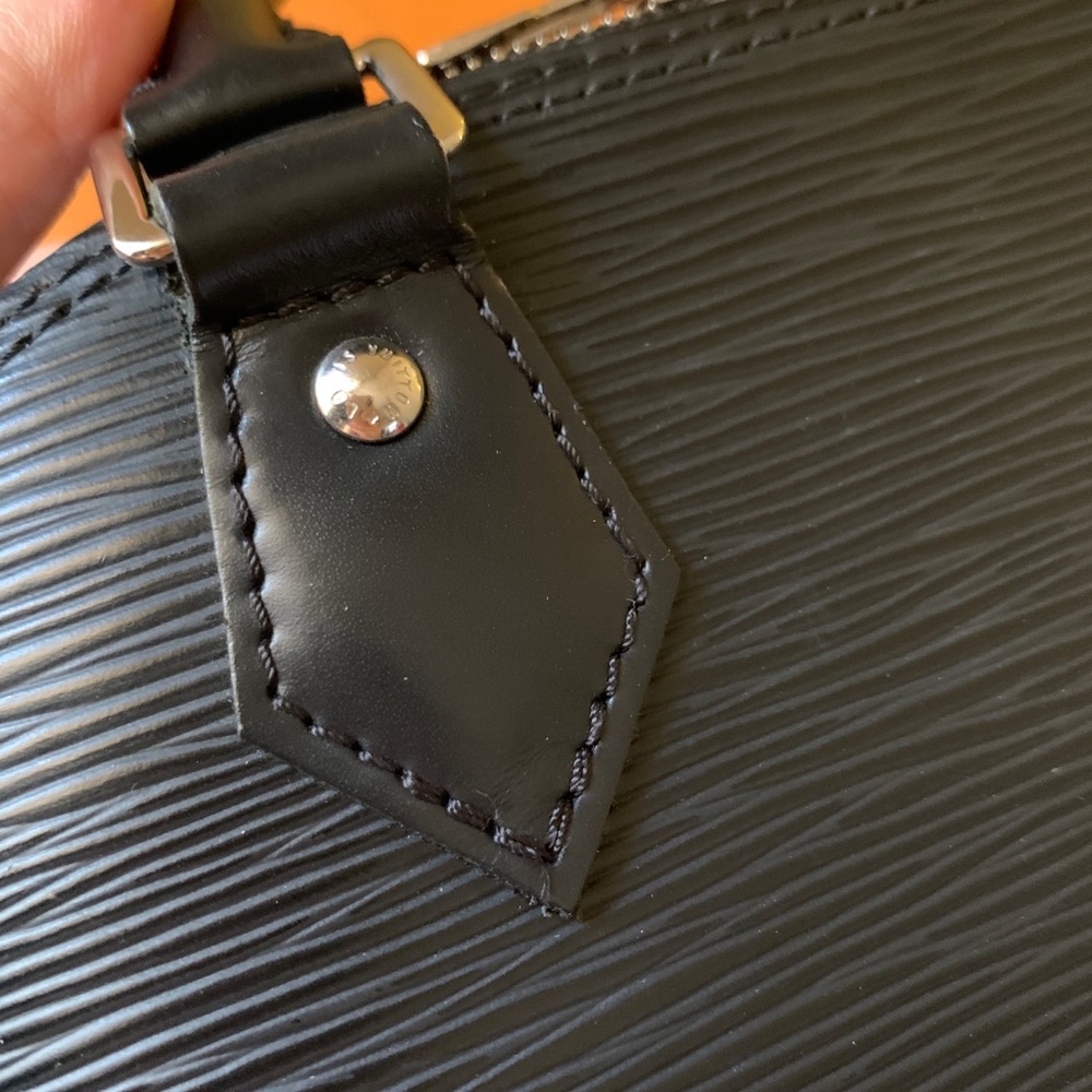Louis vuitton alma bb epi - Picture 7 of 14